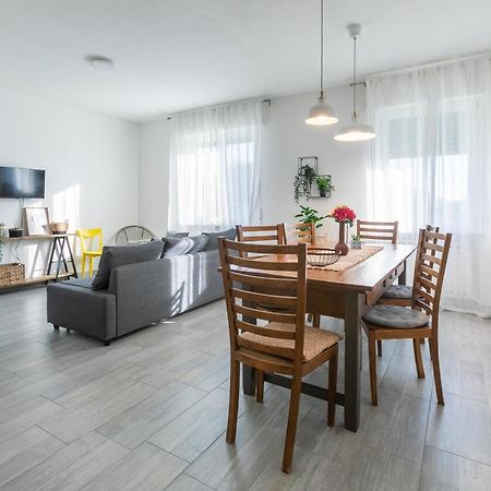 Bed Gold Διαμέρισμα Castelnuovo del Garda Εξωτερικό φωτογραφία