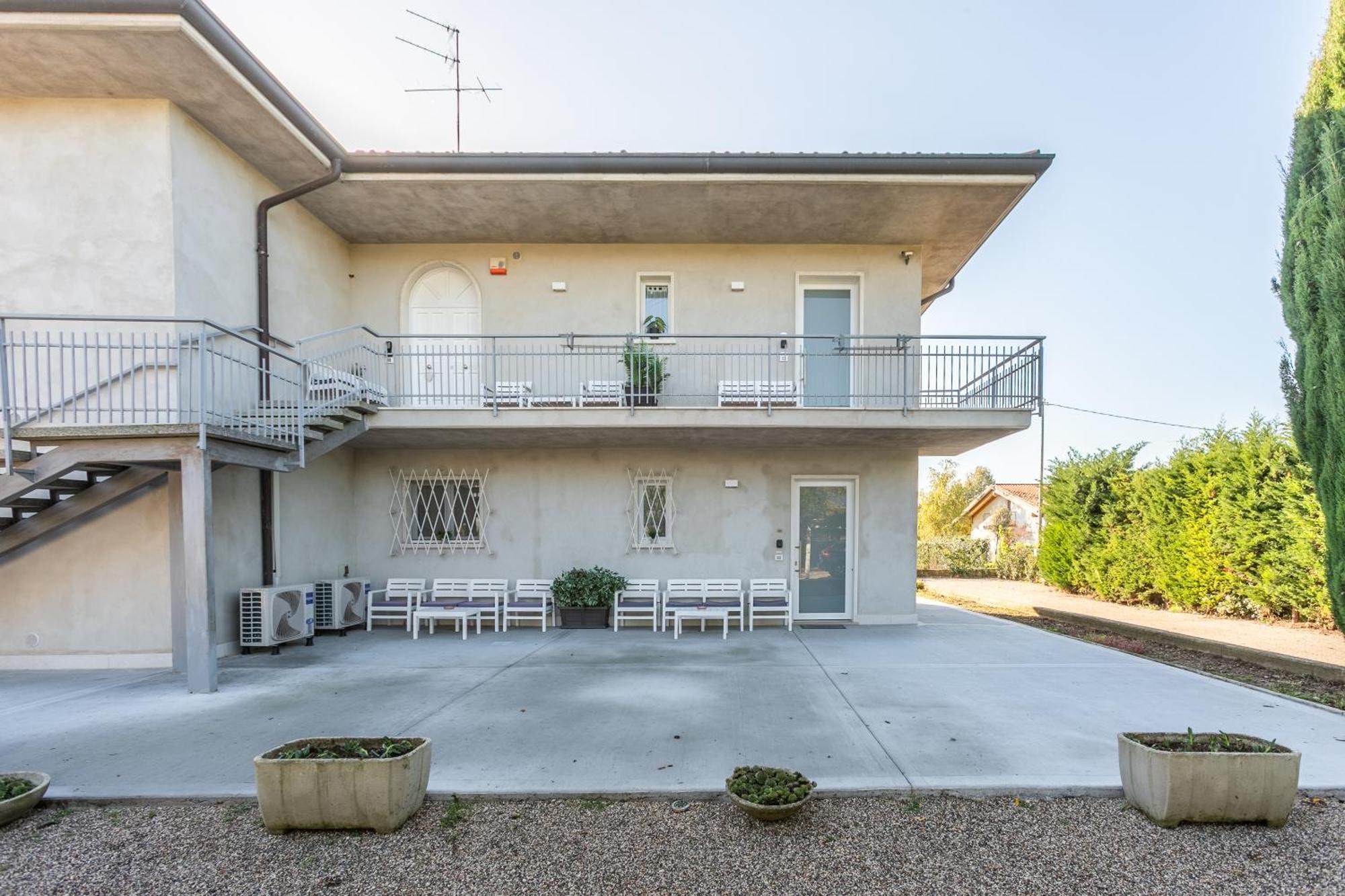 Bed Gold Διαμέρισμα Castelnuovo del Garda Εξωτερικό φωτογραφία